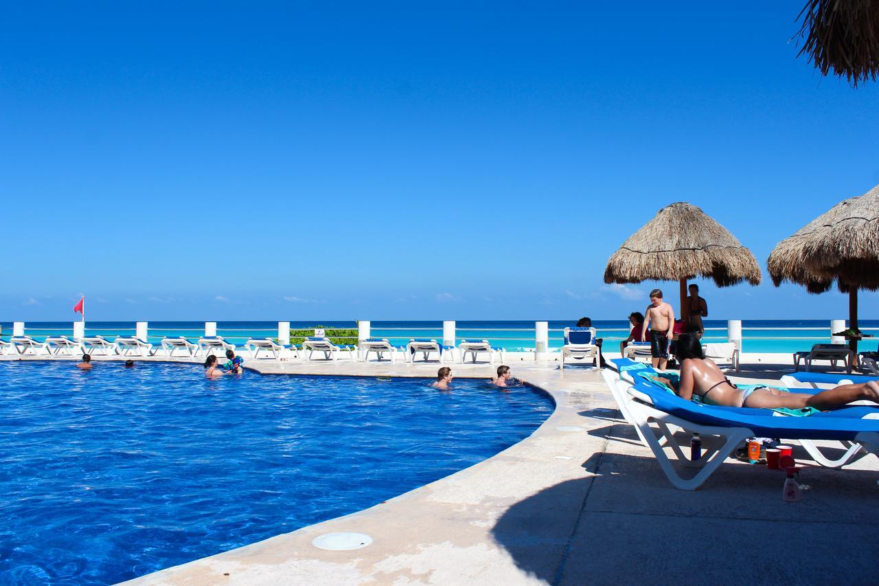 Villas Marlin 2 Cancun Exterior photo